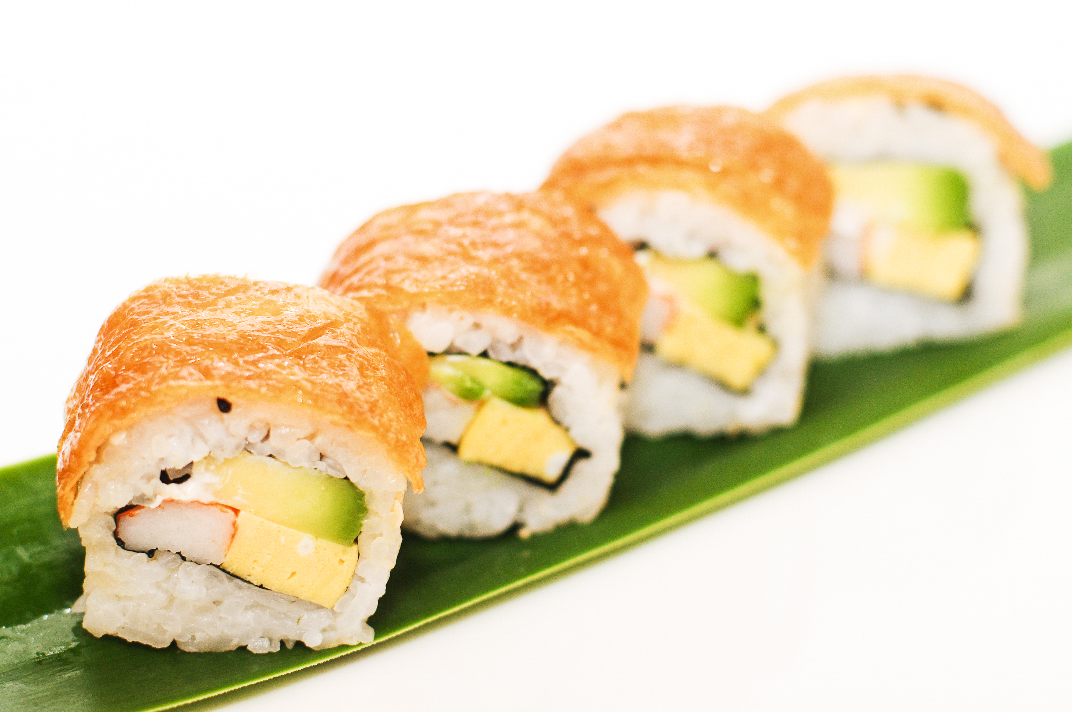SALMONSKIN ROLL